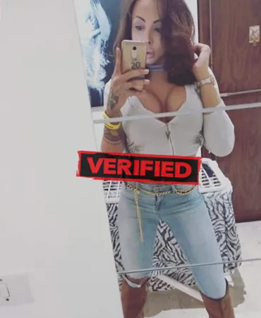 Wendy sexy Prostitute Thinadhoo