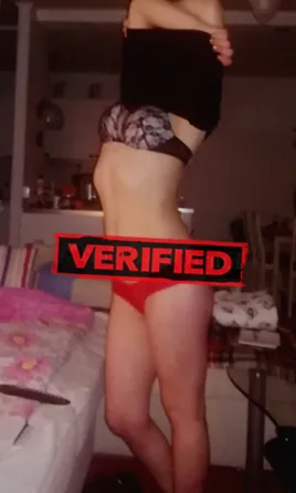 Amanda sexy Prostitute Lahoysk
