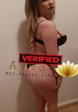 Alexa Pornostarr Prostituierte Peruwelz