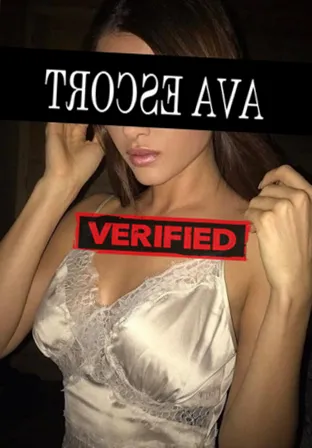 Ava pipe Prostituée Flawil