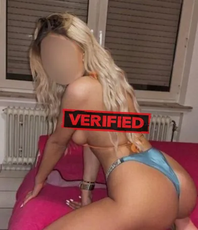 Kelly Sexmaschine Finde eine Prostituierte Hainburg an der Donau