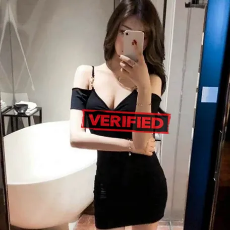 Lois sexy Prostitute Yangp yong