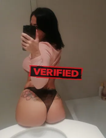 Kelly ass Find a prostitute Carolina